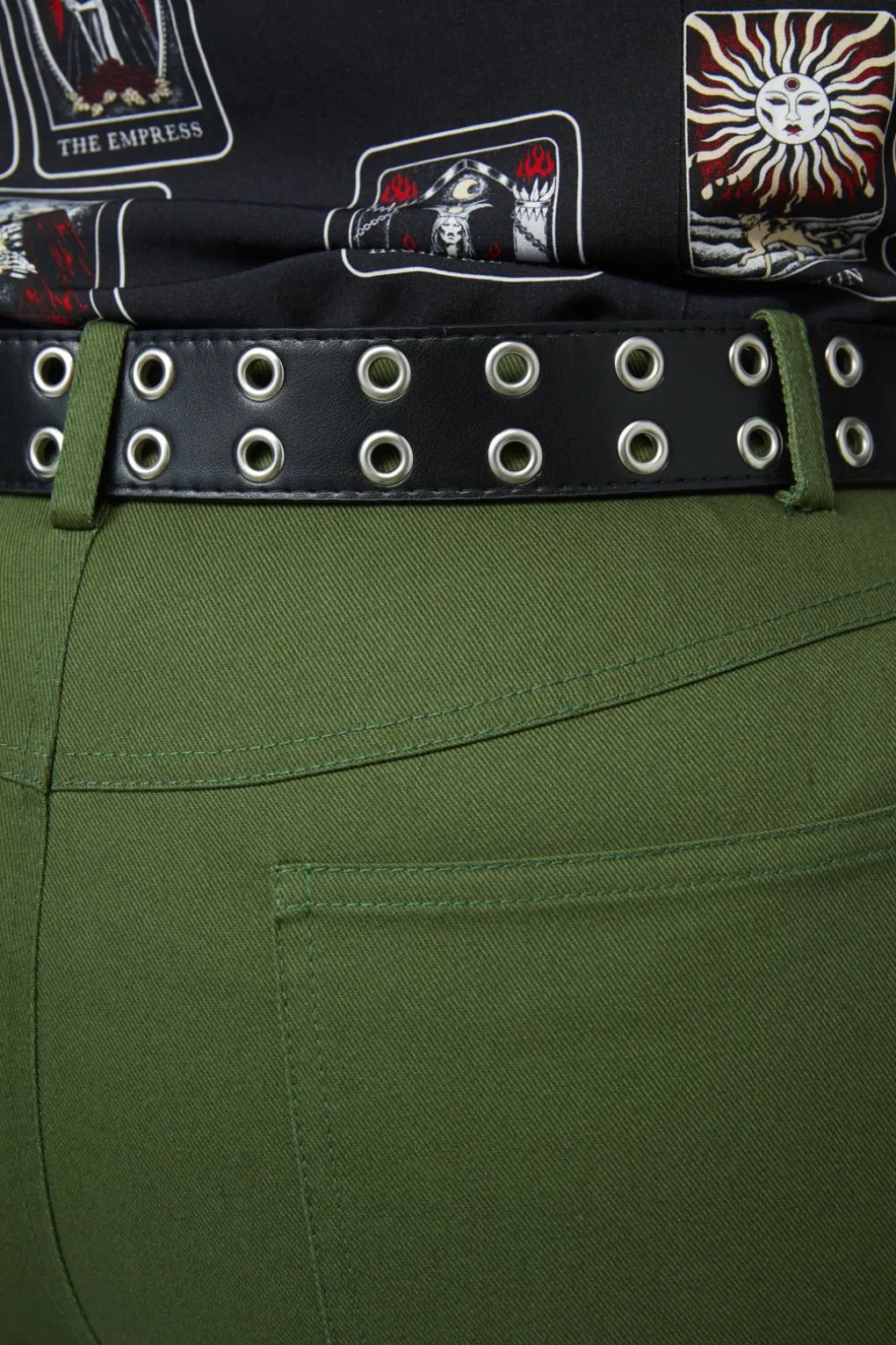 Classic Eyelet Belt
