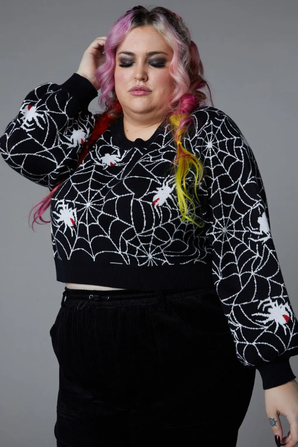 Curve Arachnid Knit