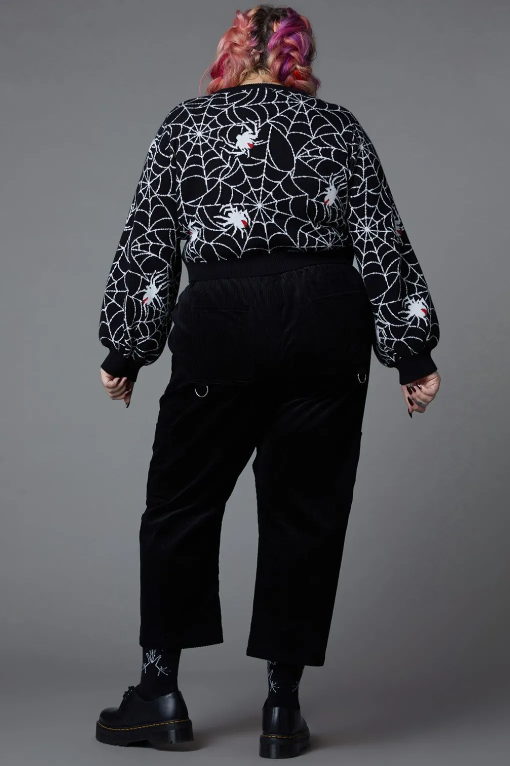 Curve Arachnid Knit