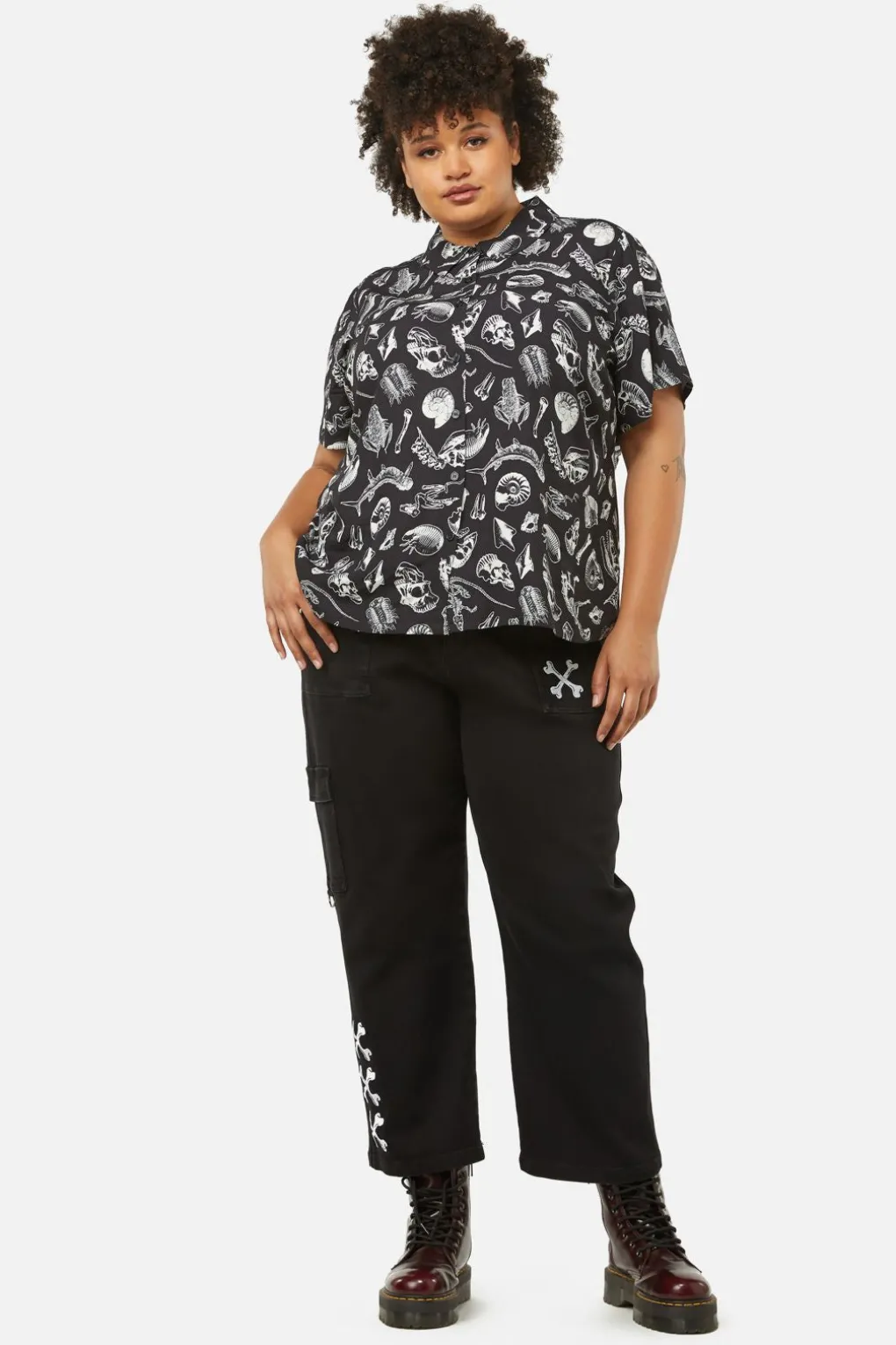 Curve Body Fossils Printed Blouse