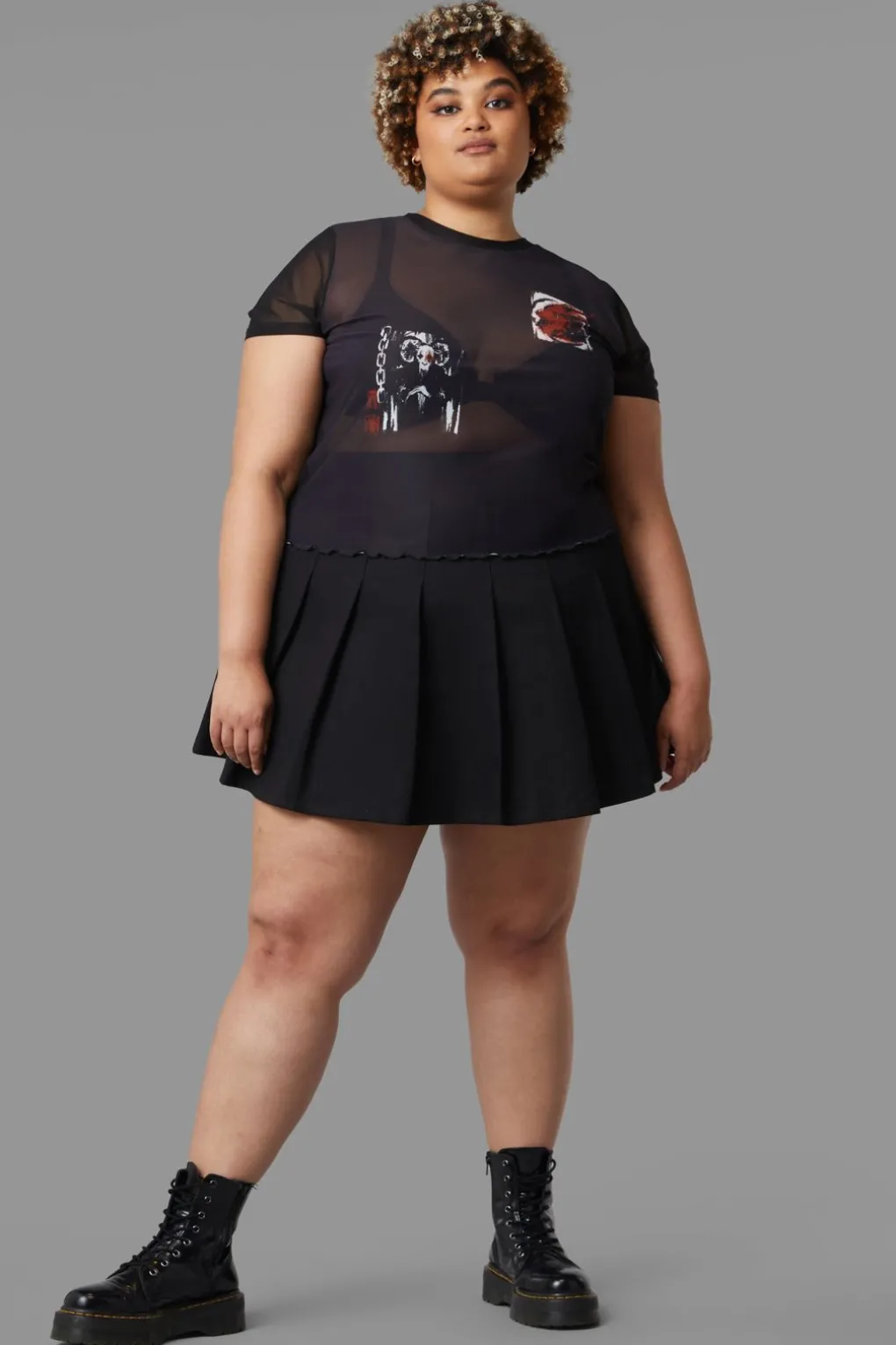 Curve Goat Top