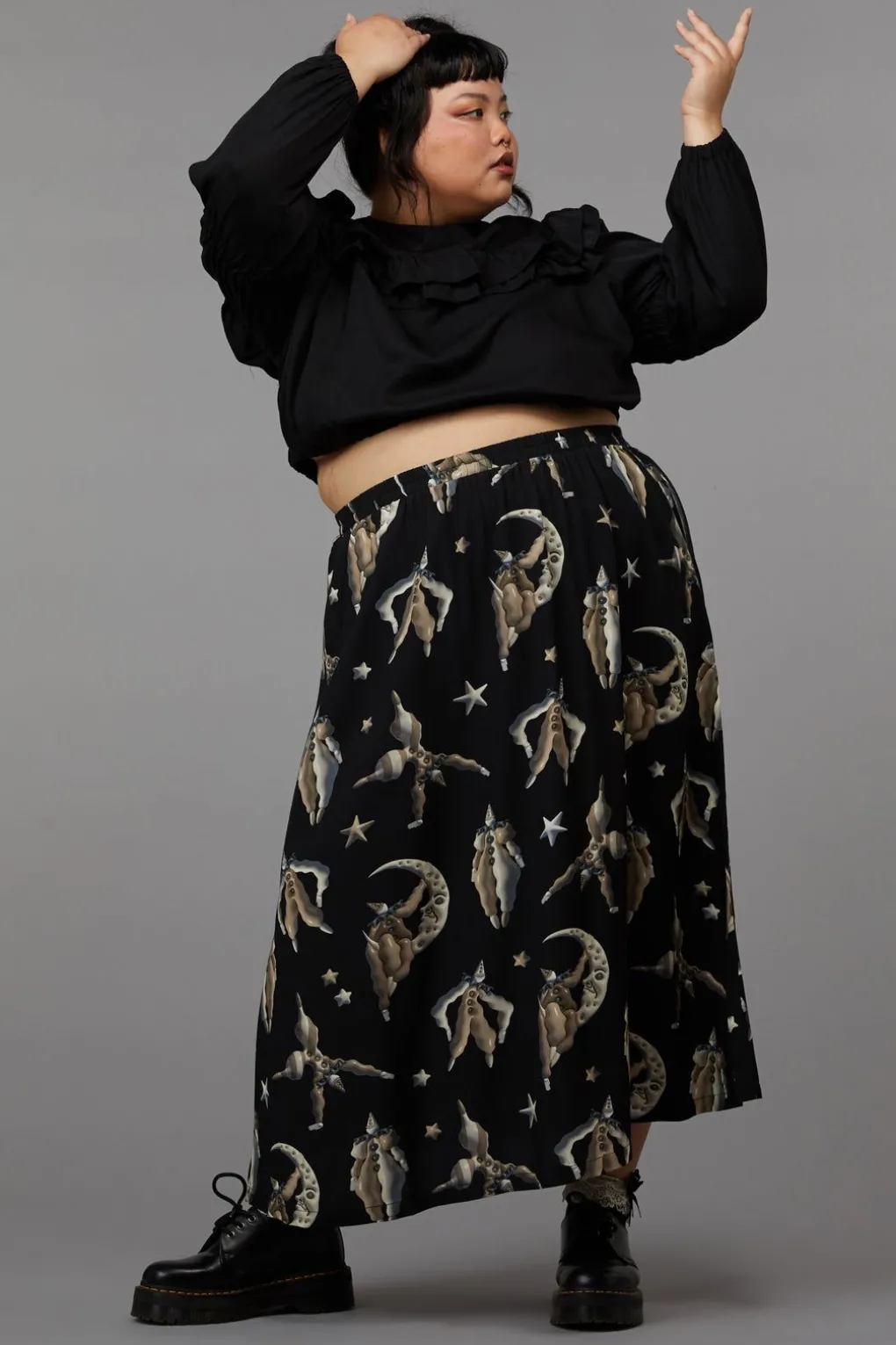 Curve Pierrot Skirt