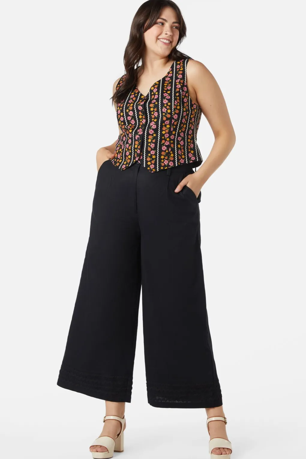 Daisy Chain Vest