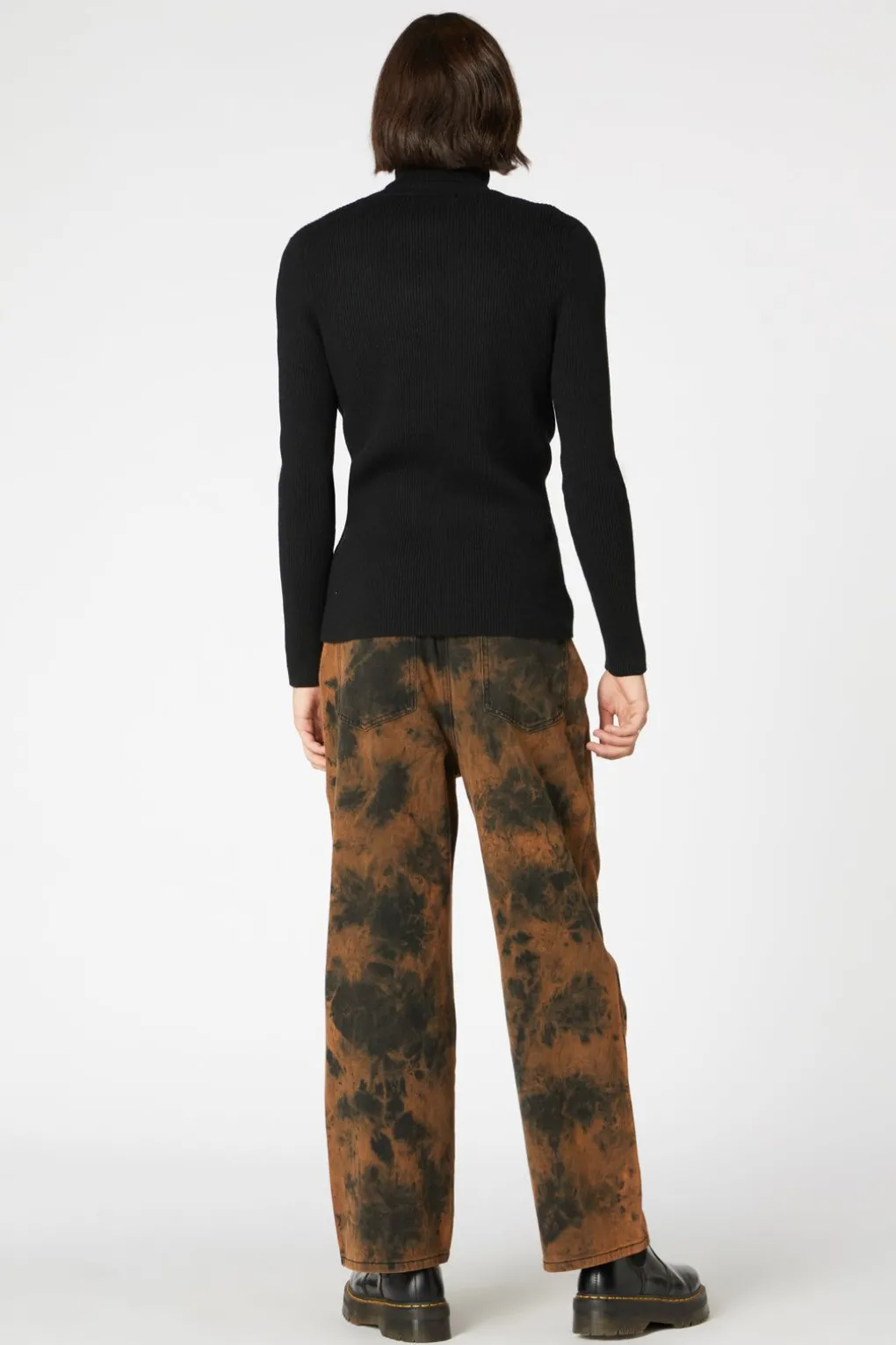 Danger Unisex Knitted Skivv