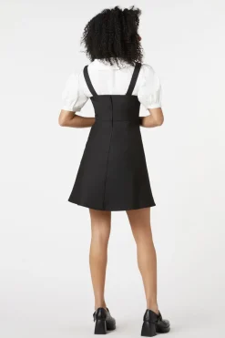 Ebony Pinny