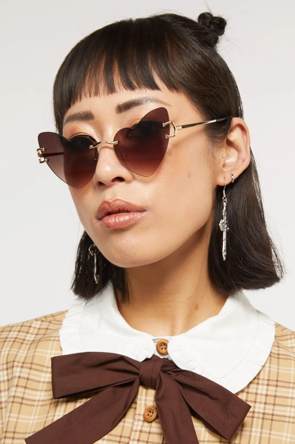 Extended Heart Sunglasses