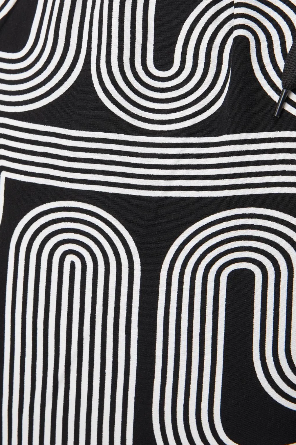 Geo Print Trunks