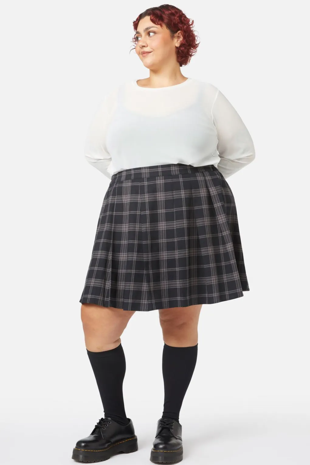 Long Curve Socks