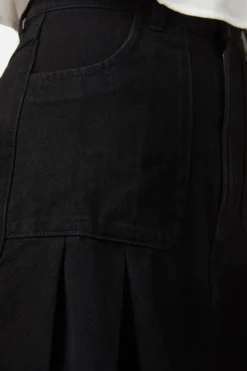 Lydia Skort