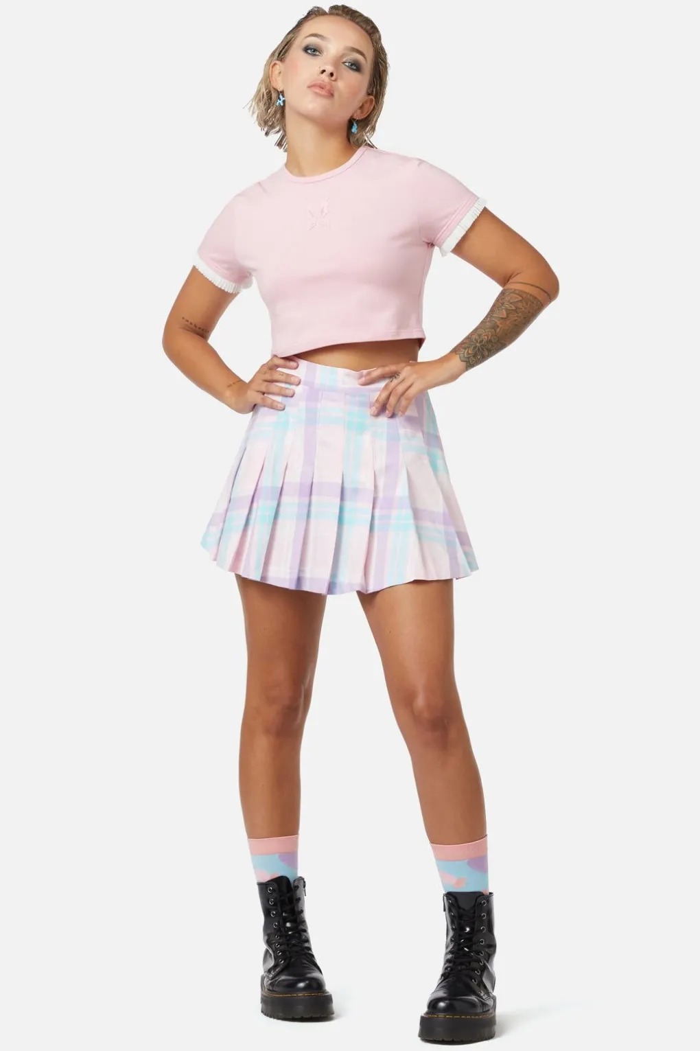 Meta Fantasy Wings Crop Tee