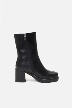 Platform Boot