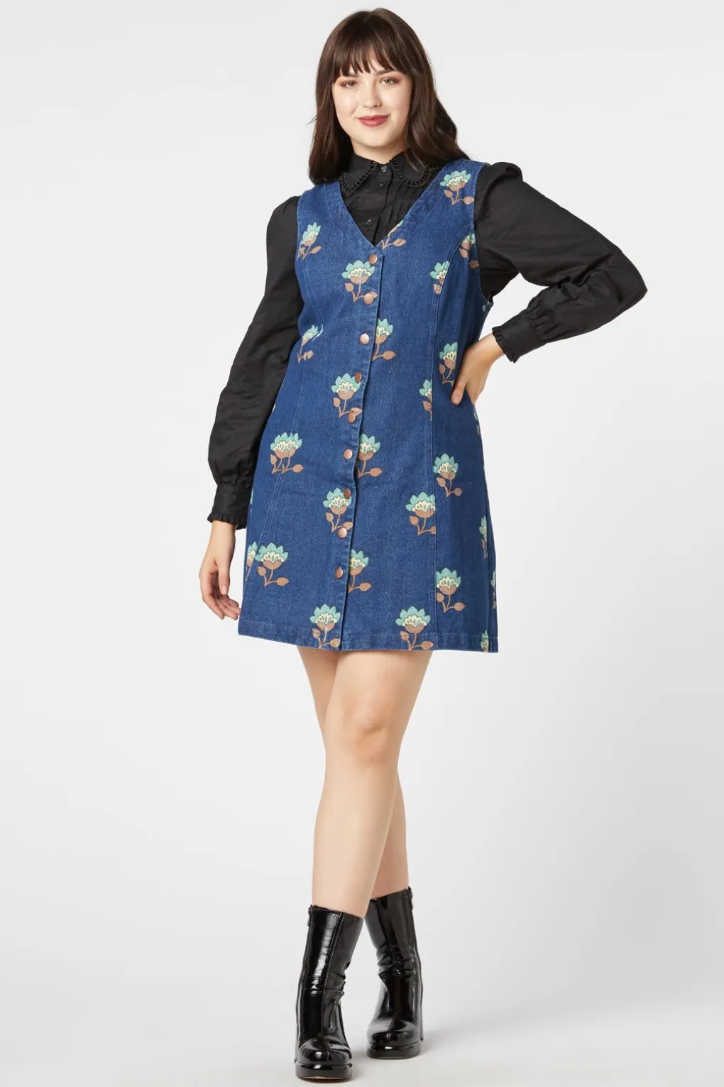 Retro Flora Pinny