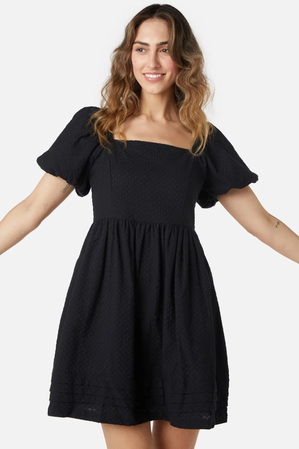 Saskia Dress
