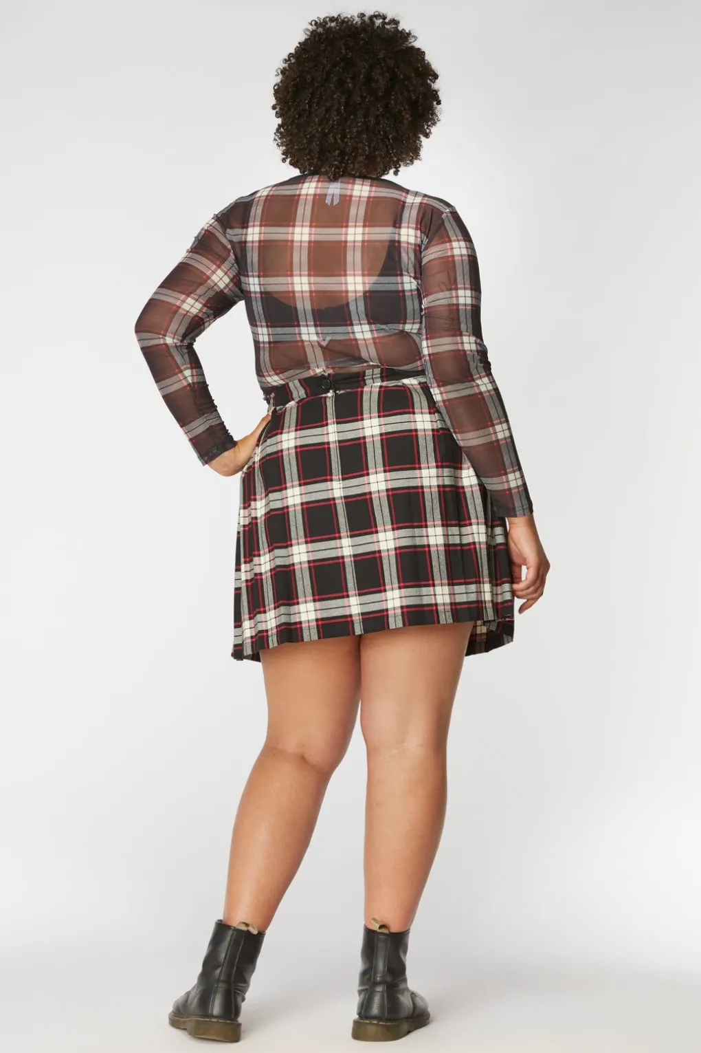 Vivienne Top Curve